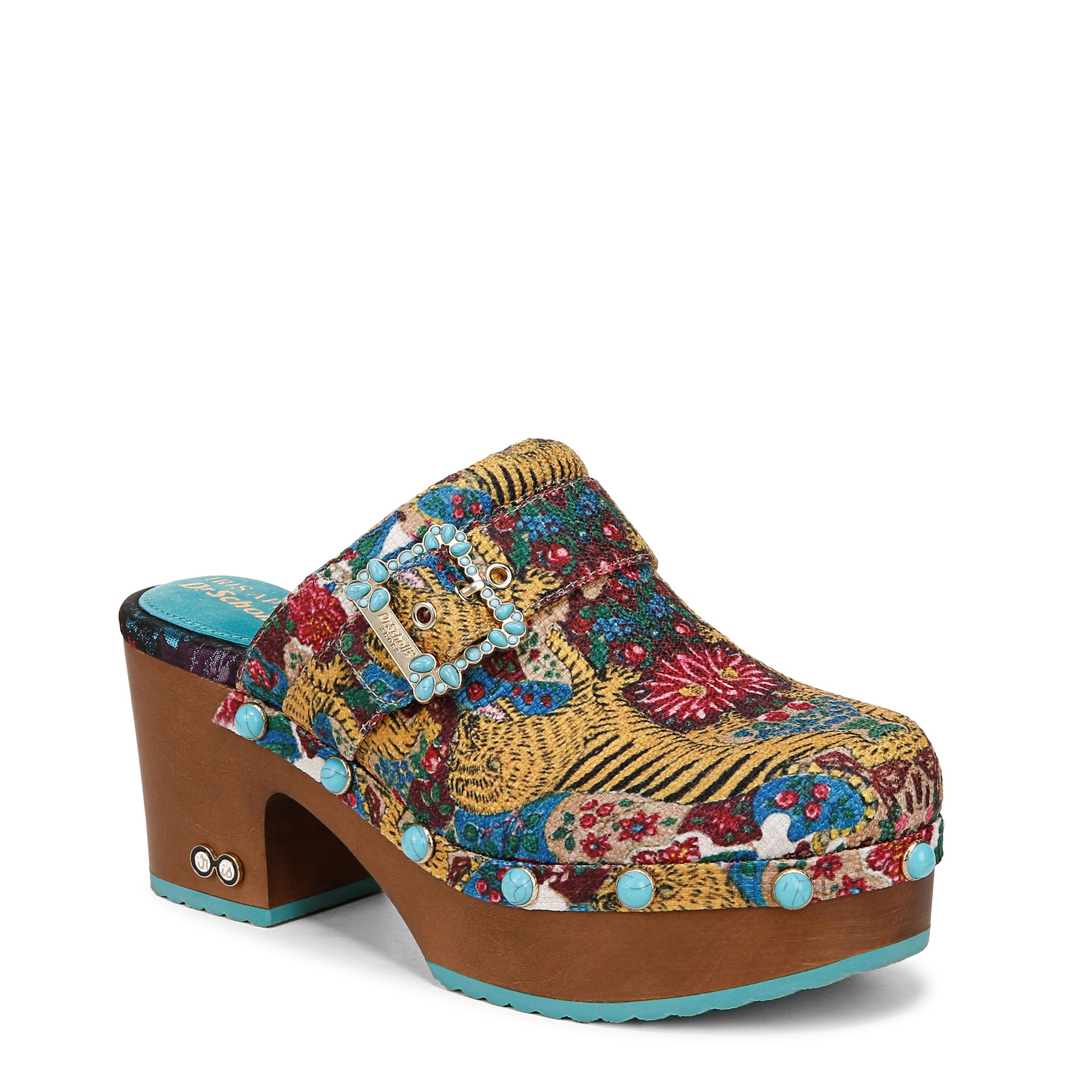 What You Need to Know About the Iris Apfel x Scholl's