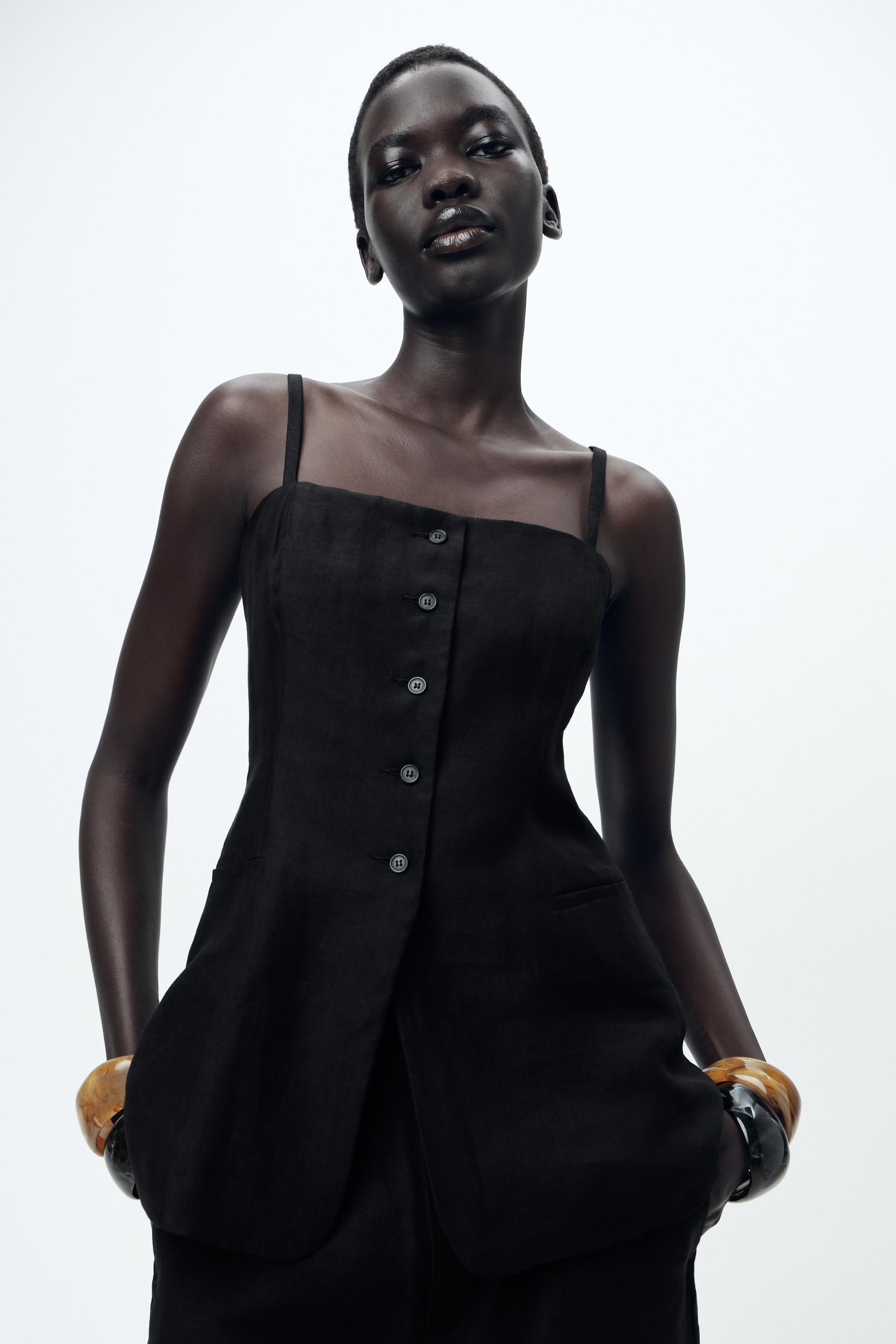 Outfit Chaleco Negro Corto Mujer Zara Outfit Vestido Negro Vestido