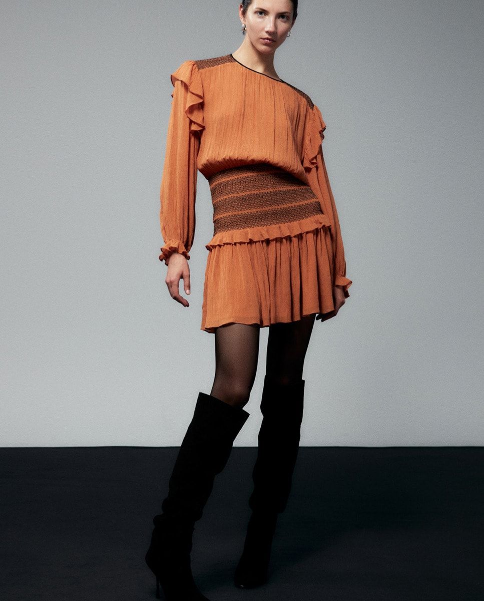 botas altas de Zara, Stradivarius o Pull&Bear que son tendencia