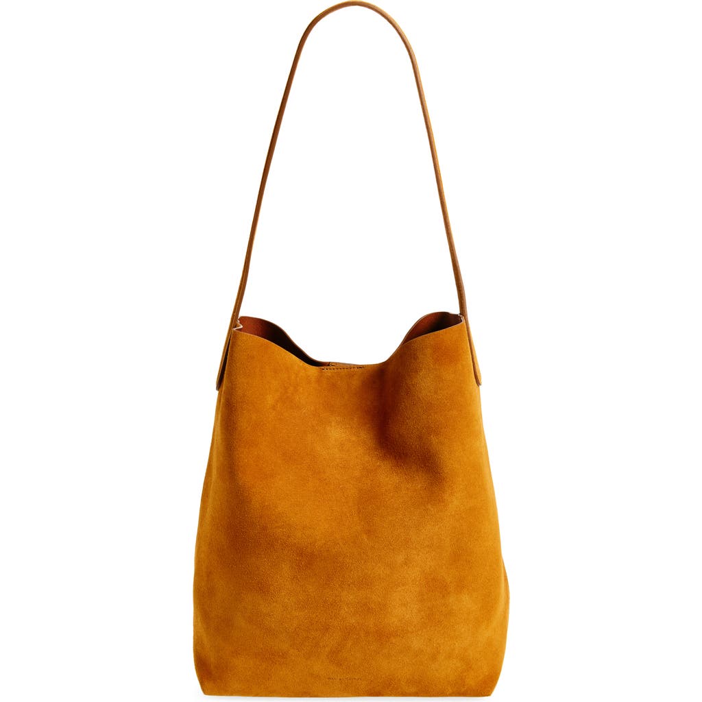 These Casually Cool Suede Hobo Bags Are Dominating 2025