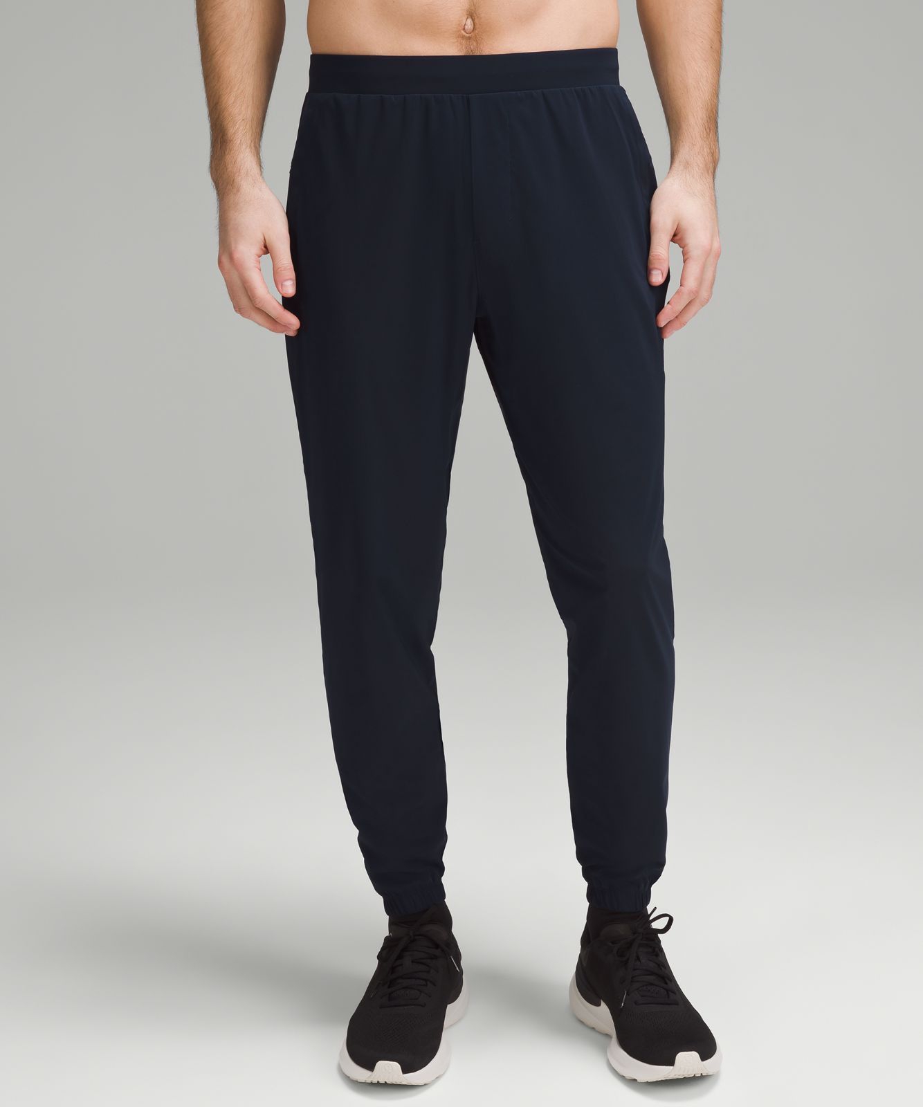 8 Best and Most Popular Lululemon Trousers for Men—A Full Breakdown