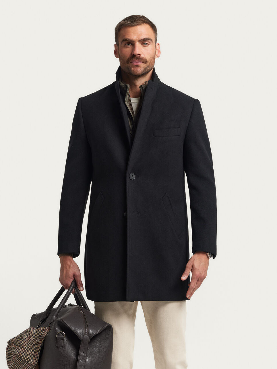 Outfit Abrigo Negro Largo Combinar Abrigo Largo Negro Hombre