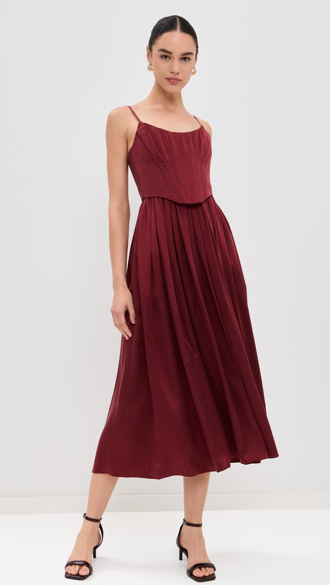 How to Steal Zendaya's Autumnal Date Night Look