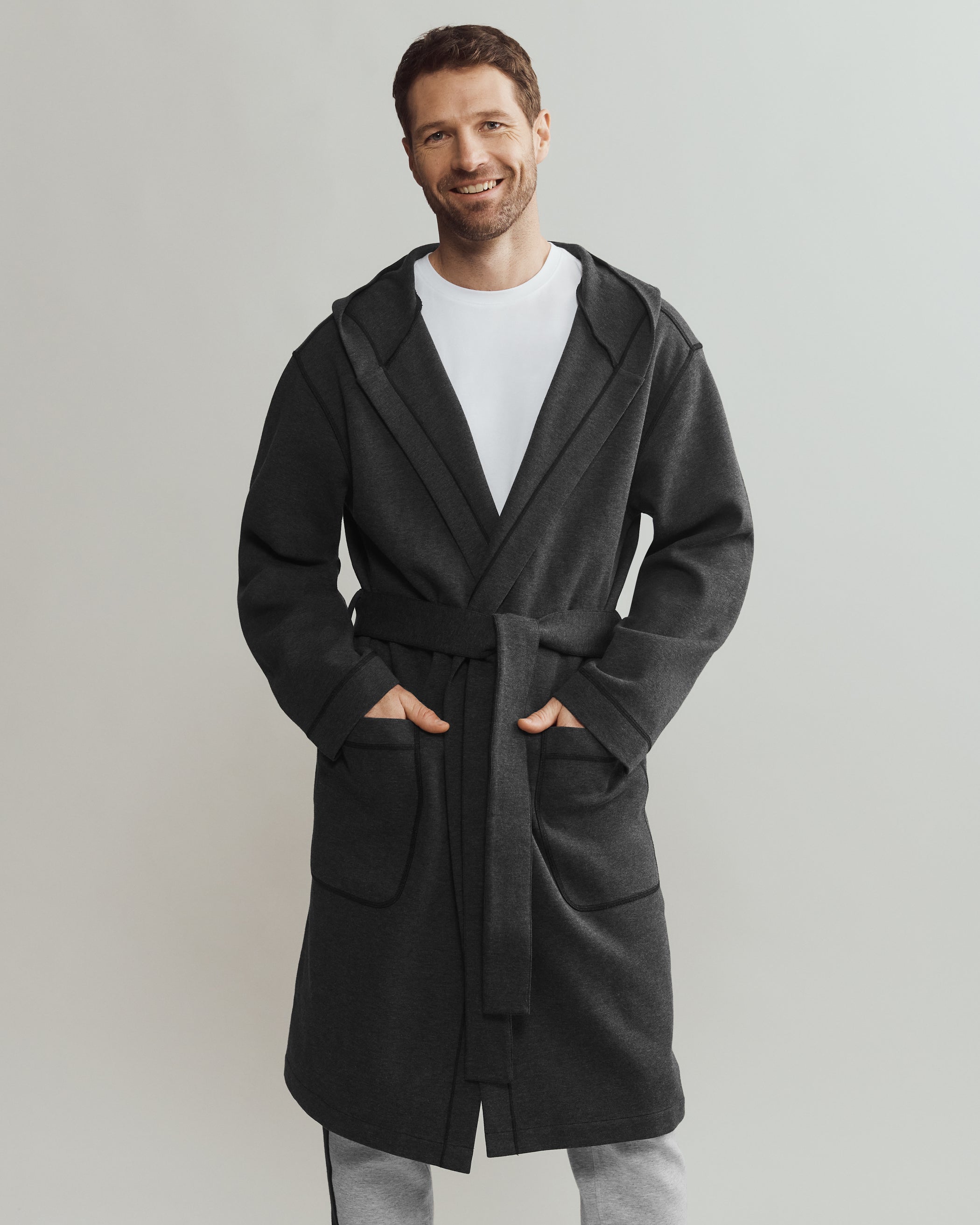 The Best Men's Bathrobes for 2025, Tested by Style Editors