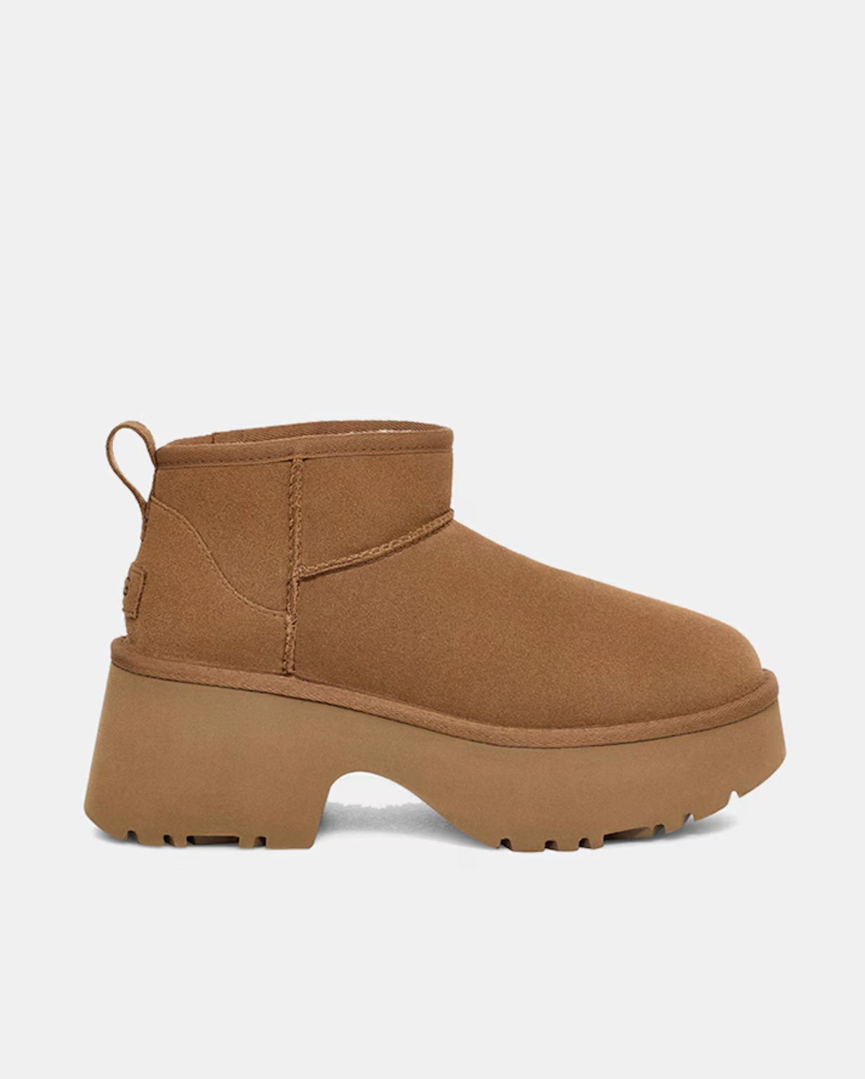 Jennifer Lopez ha llevado ya las botas UGG con tacón que las