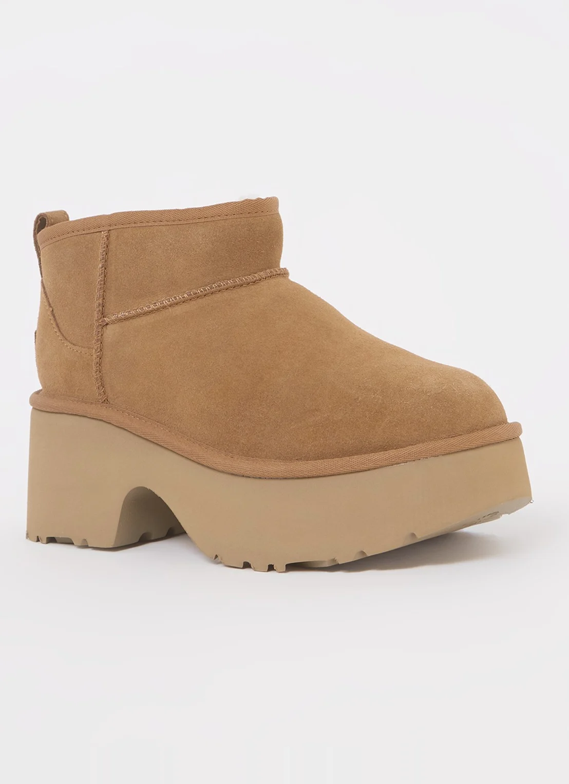 Dit nieuwe model UGGs is aan het einde van deze maand uitverkocht
