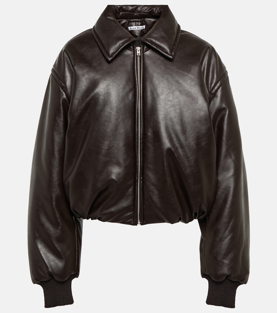 Everyone In Paris Is Wearing Leather Bomber Jackets – Here's How