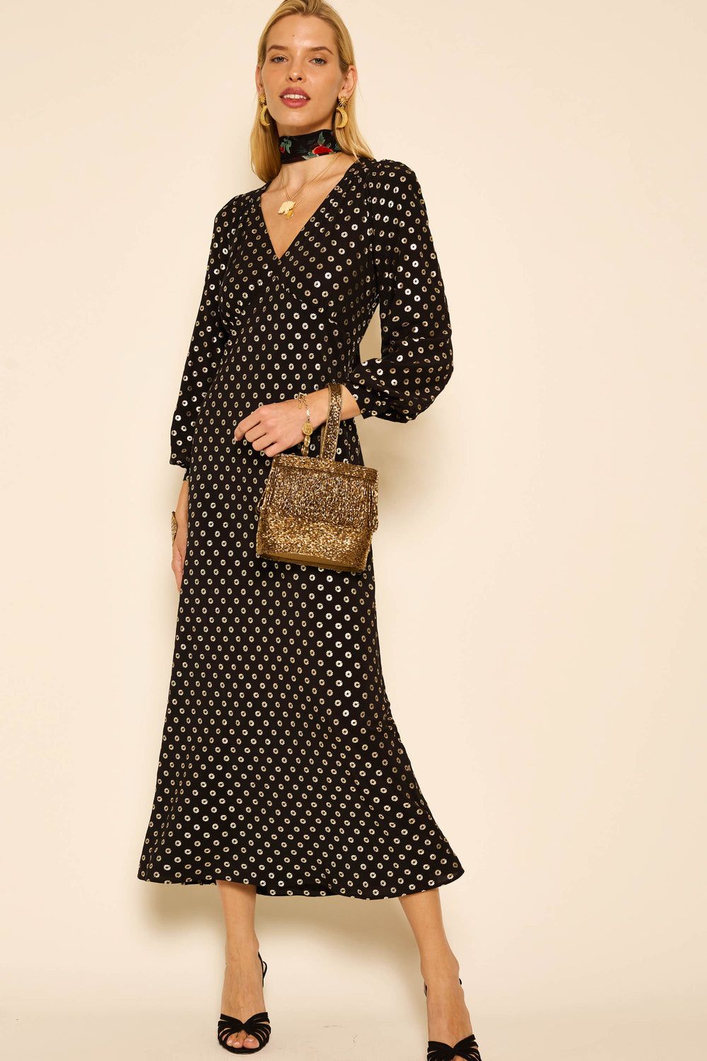 Cocktail Attire: Dos and don'ts of cocktail dress code for women