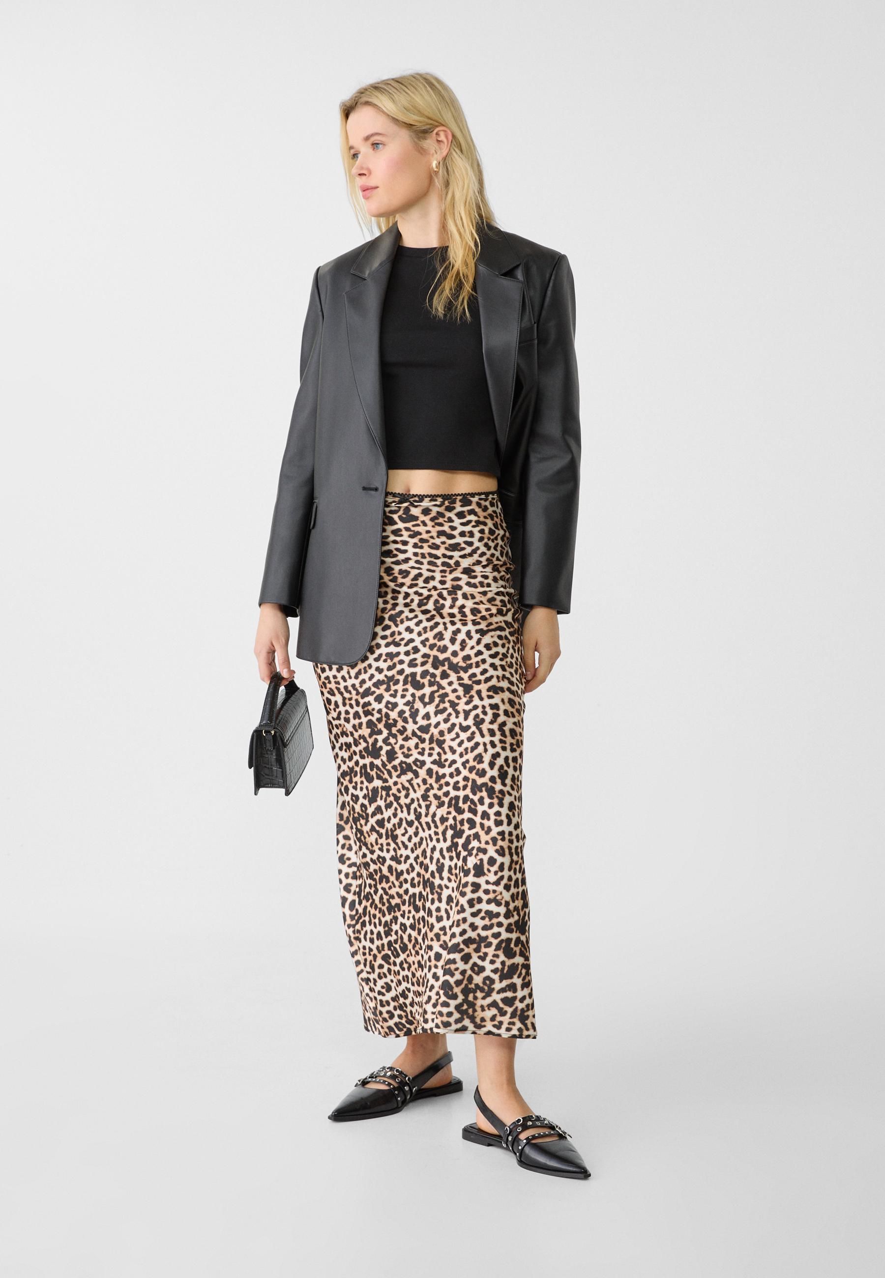 Combinar Falda Midi Falda Cebra Zara Faldas Midi De Zara