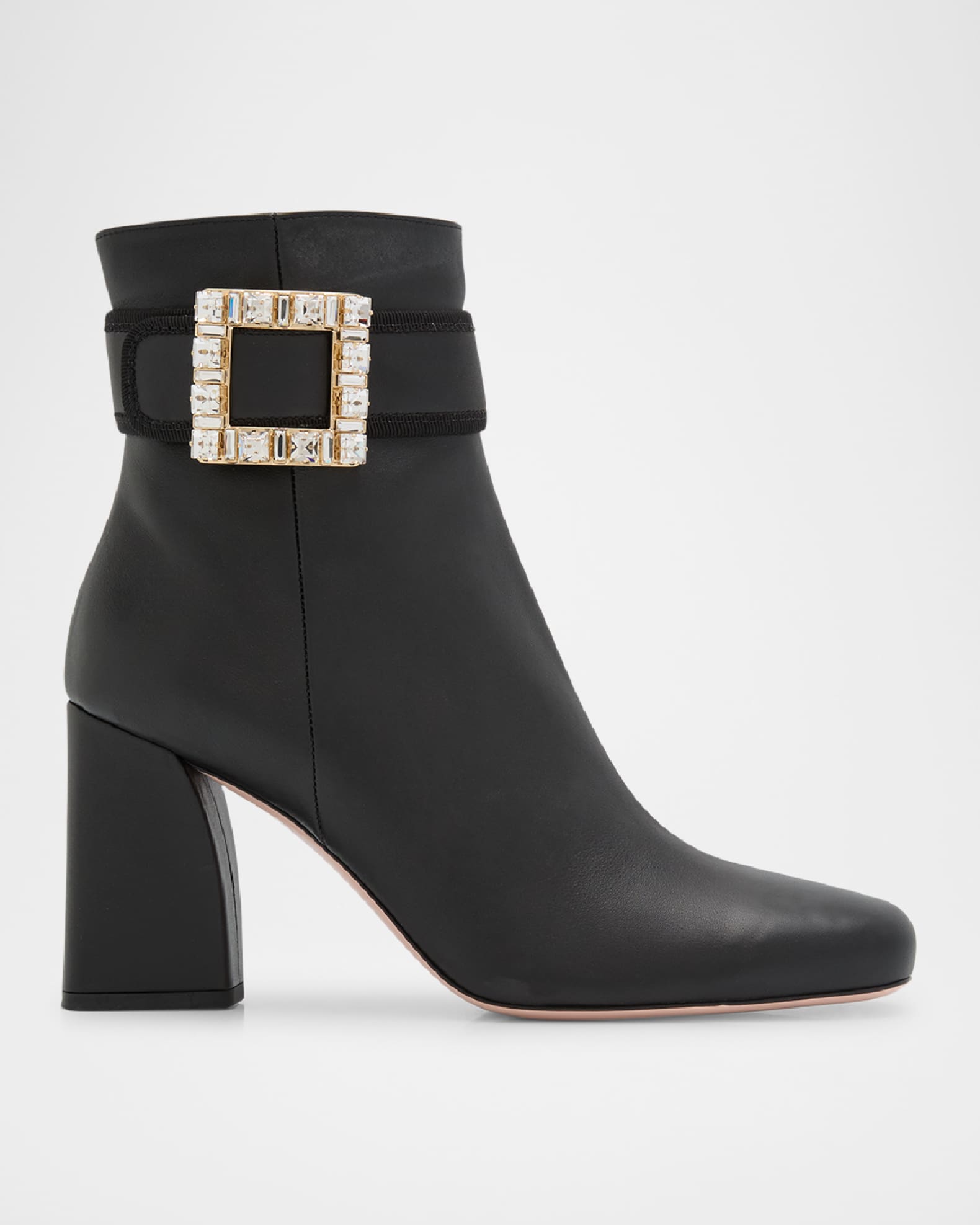 12 Most Comfortable Dress Boots, According to Experts