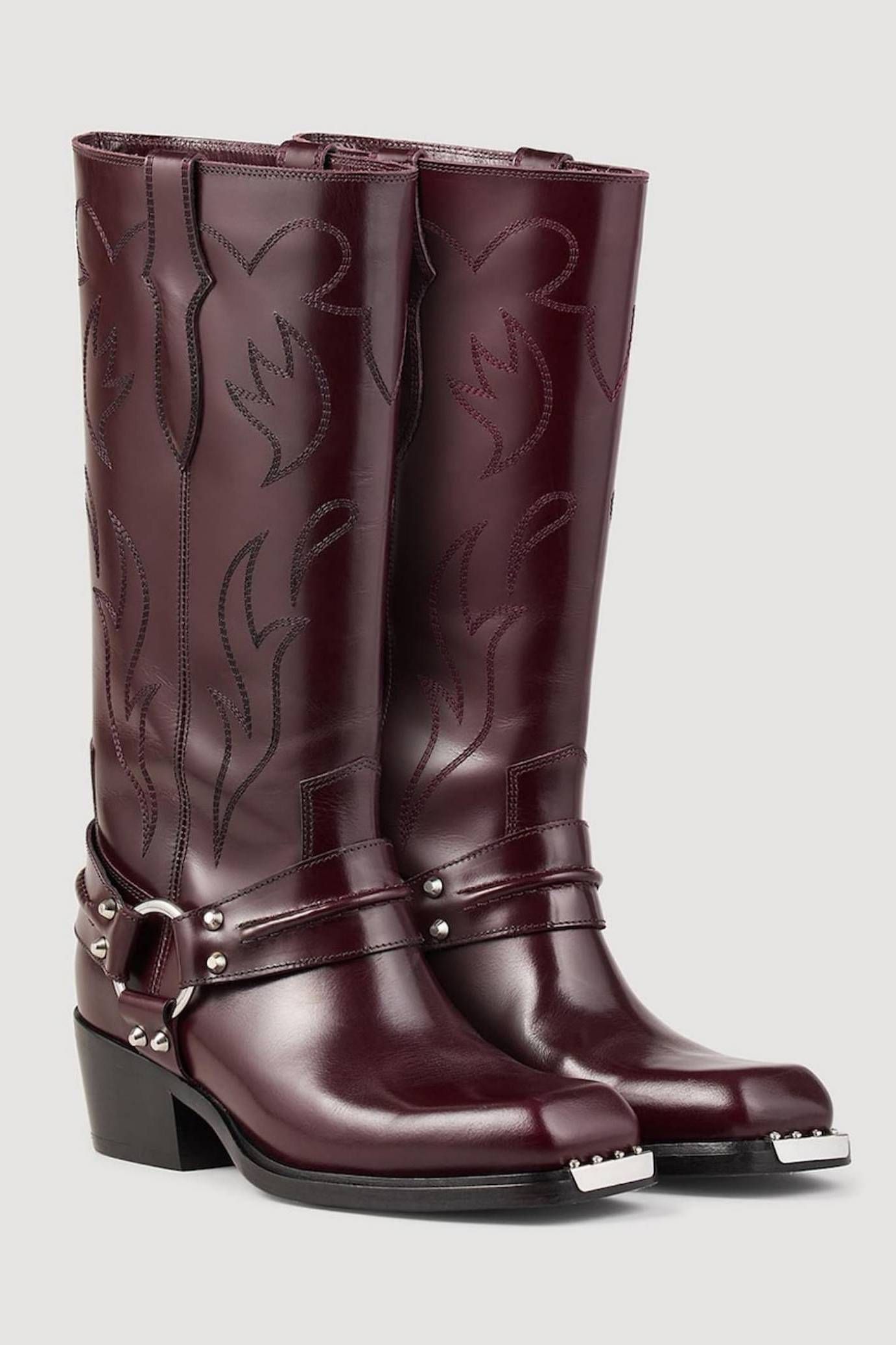 15 botas burdeos que son tendencia este invierno 2024