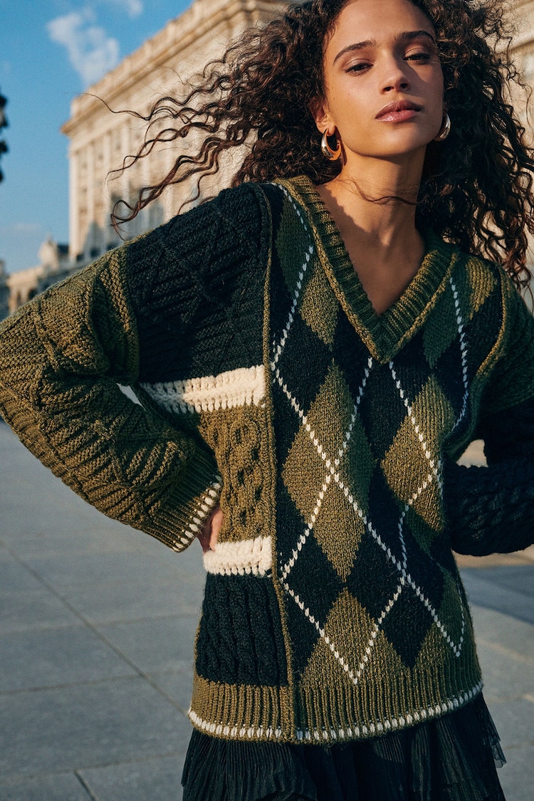 Ruth Langsford launches new jumpers as part of her QVC range