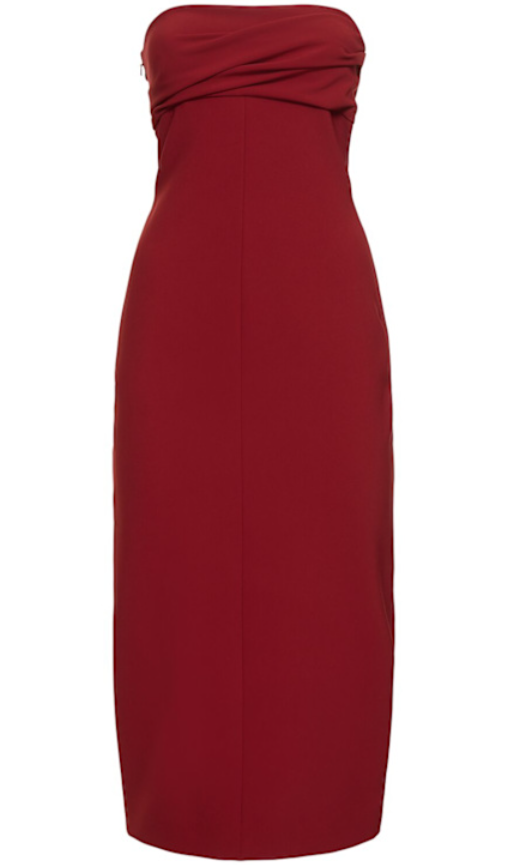 Come vestirsi a Natale 2024, il vestito rosso di Claudia Gerini è chic