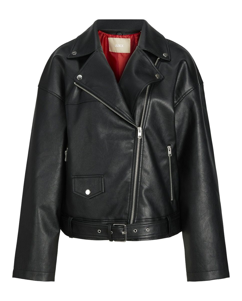 La cazadora de cuero que están comprando todas las expertas en