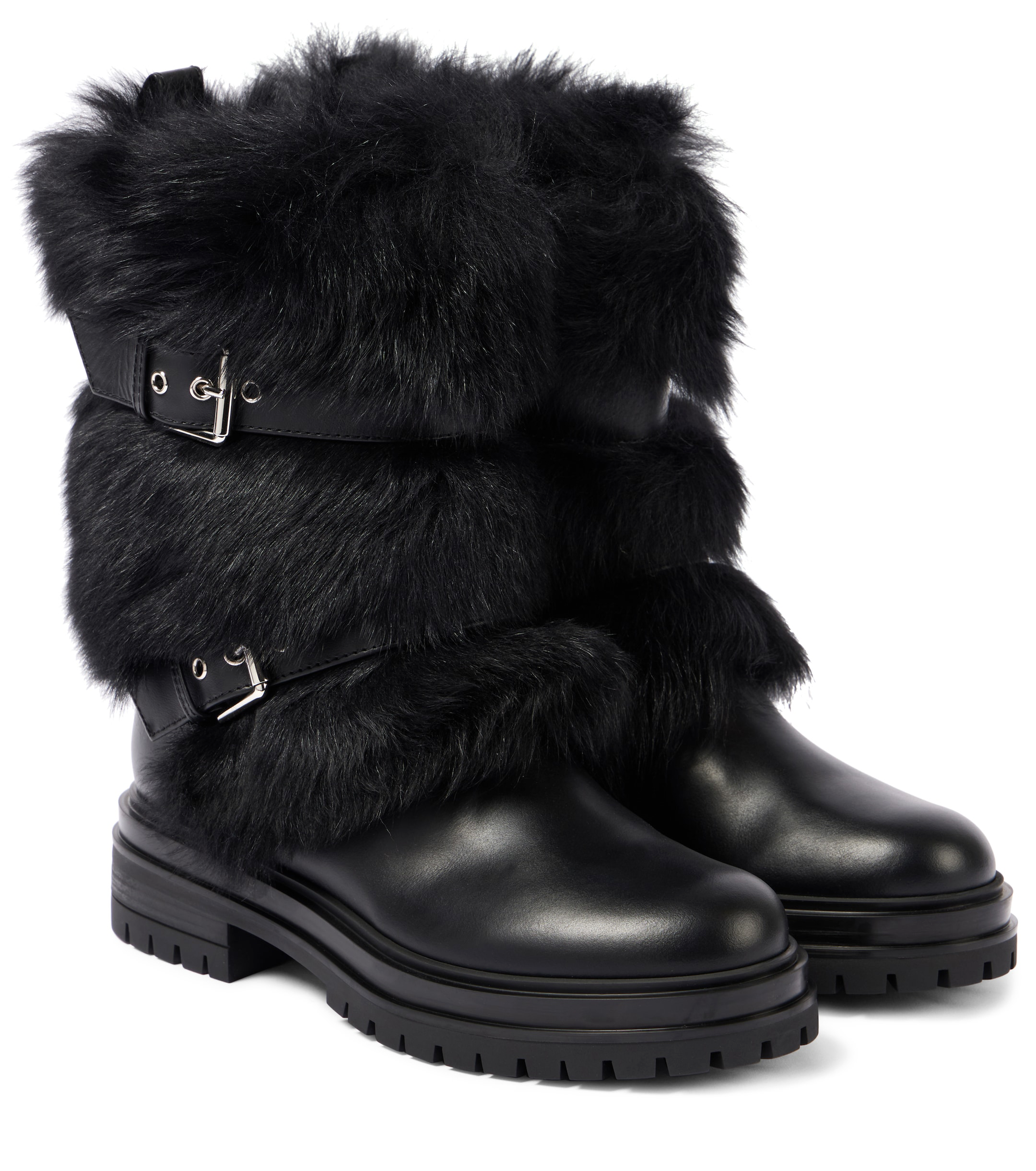 12 Best Winter Boots For Women That Are Both Warm And Stylish