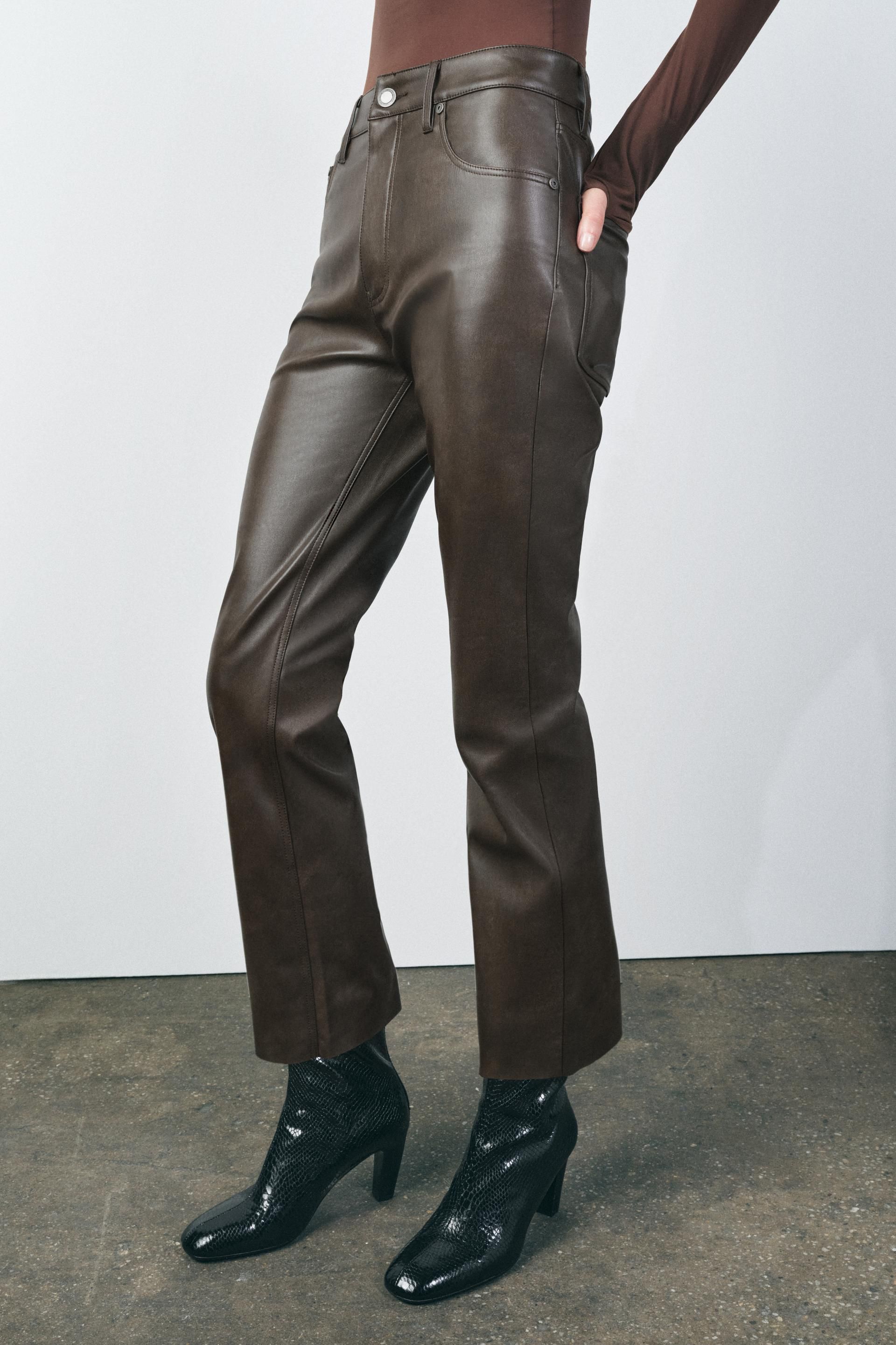 Zara Leggins Efecto Piel Mango De Piel Zara Pantalones Polipiel