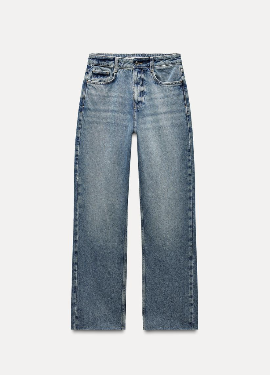 Cómo visten las que mejor visten unos vaqueros rectos de diario