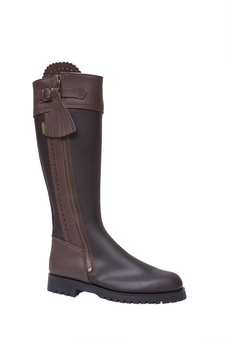 Stivali moda Inverno 2025, quelli alti marroni di Kate Middleton sono