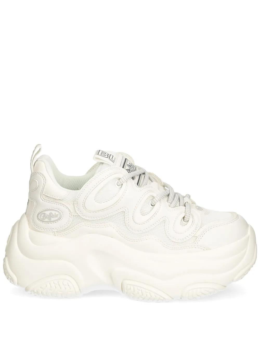 sneakers bianche le scarpe che vanno di moda ora