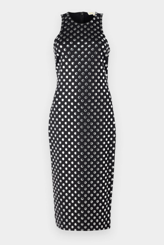 Moda 2025: il trend è il tubino con le borchie di Filippa Lagerback