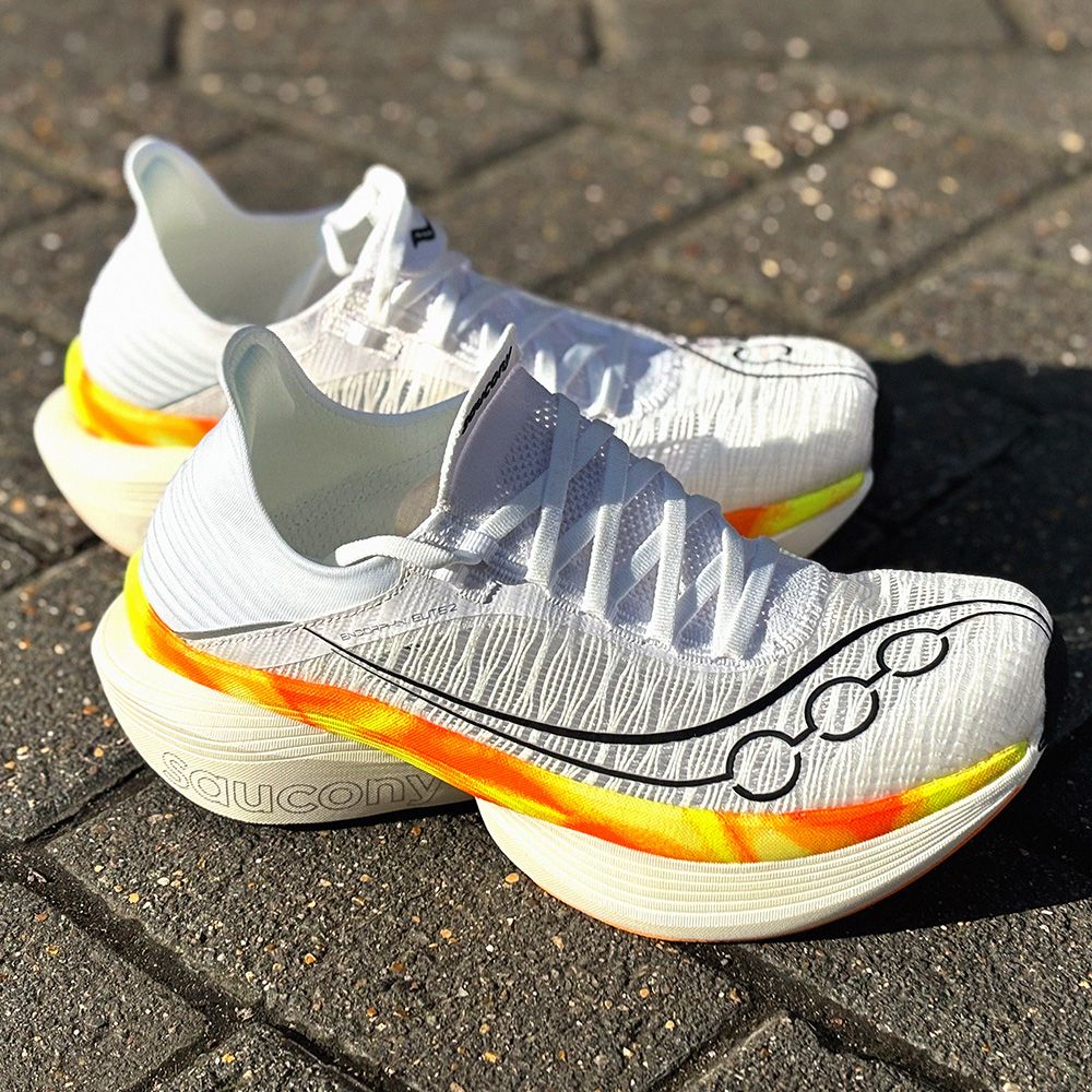 which nike running shoes have carbon plate