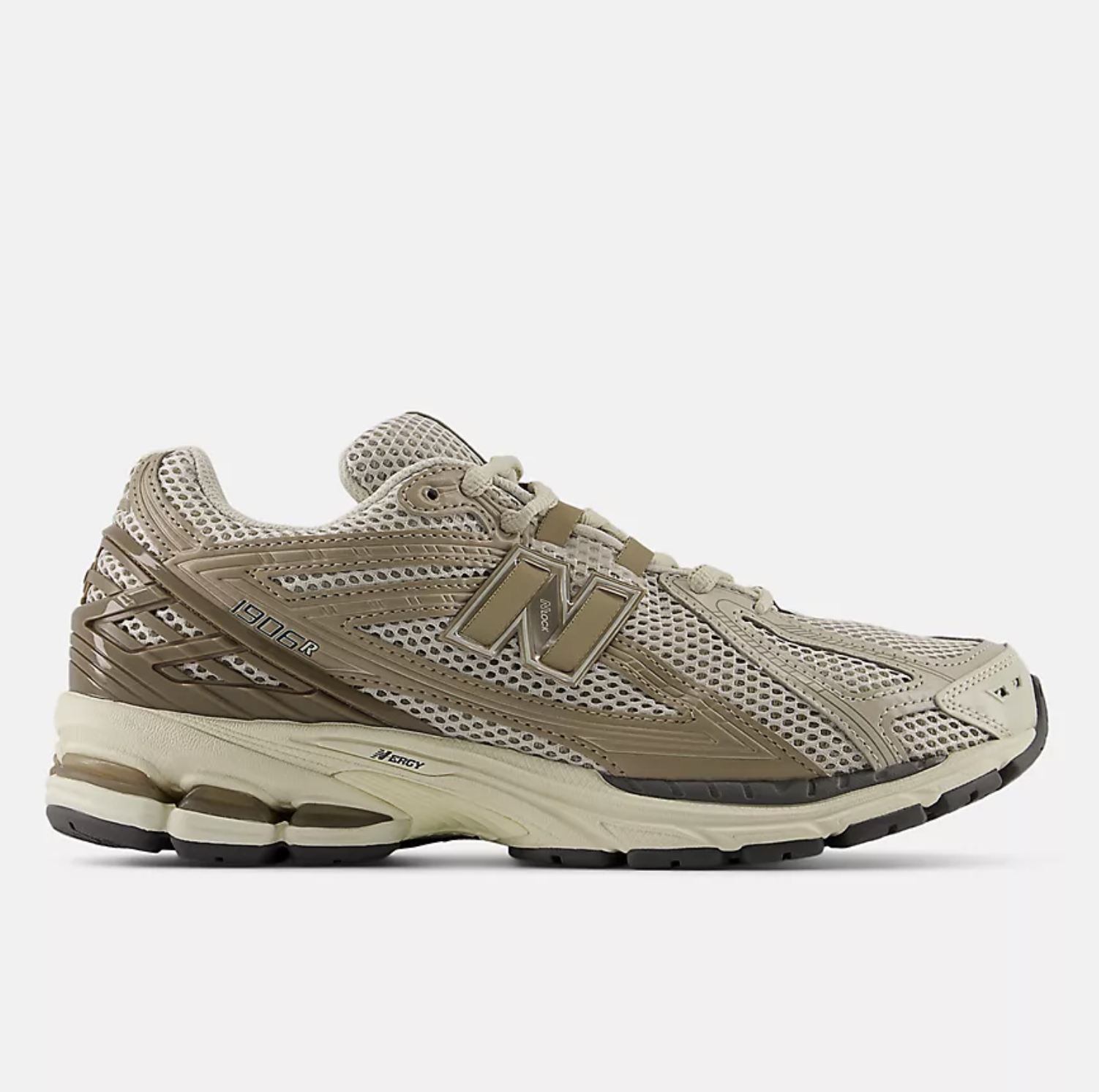 The Best of New Balance's March 2025 Sale