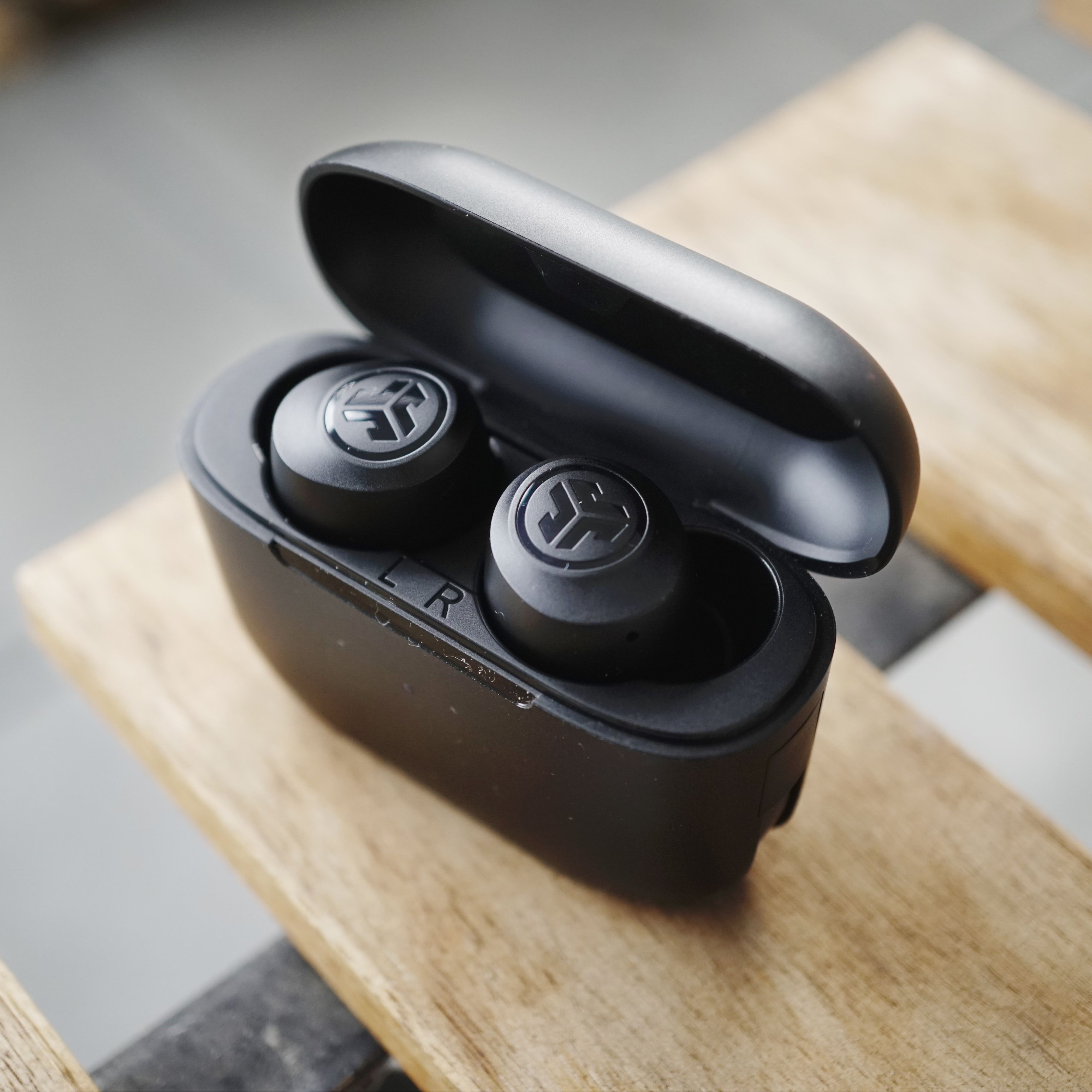 Bluetooth Earphones Consumer Reports Best Earbuds Best Earbuds