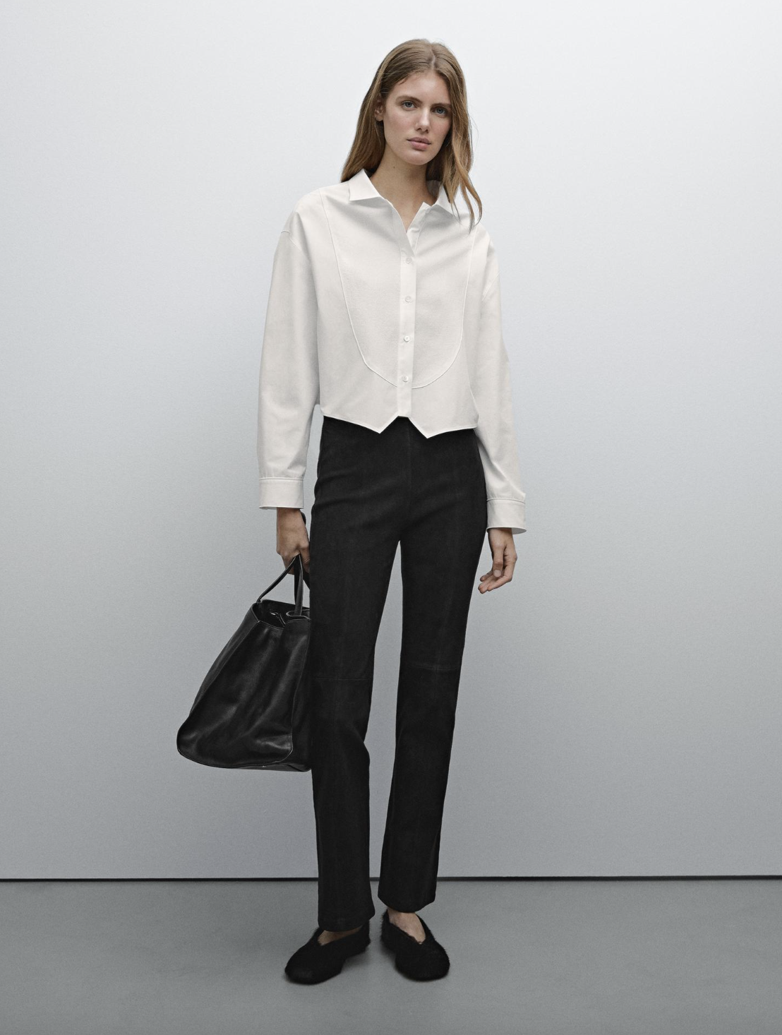 Canottiera Maglietta Nera Sotto Camicia Bianca Indossare Camicia