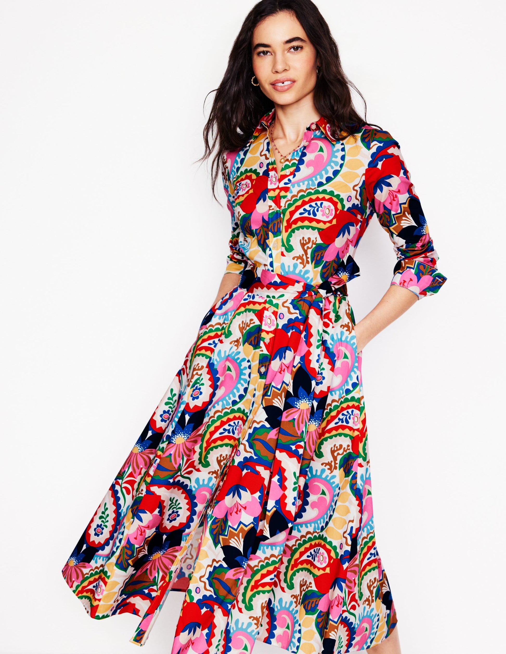 Holly Willoughby wears the most perfect pink summer midi dress