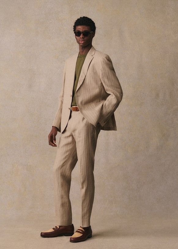 Style Guy In Blazer Blazer Outfit For Short Guys The Best Travel