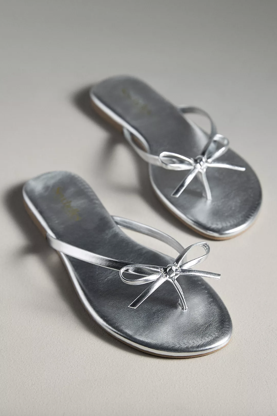 I'm a Shopping Editor, and I'm Loving These 2025 Flip Flop Trends