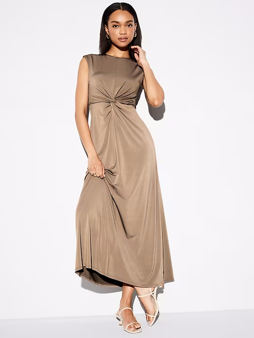 Behold, the Best Formal Dresses From Old Navy's New Occasions