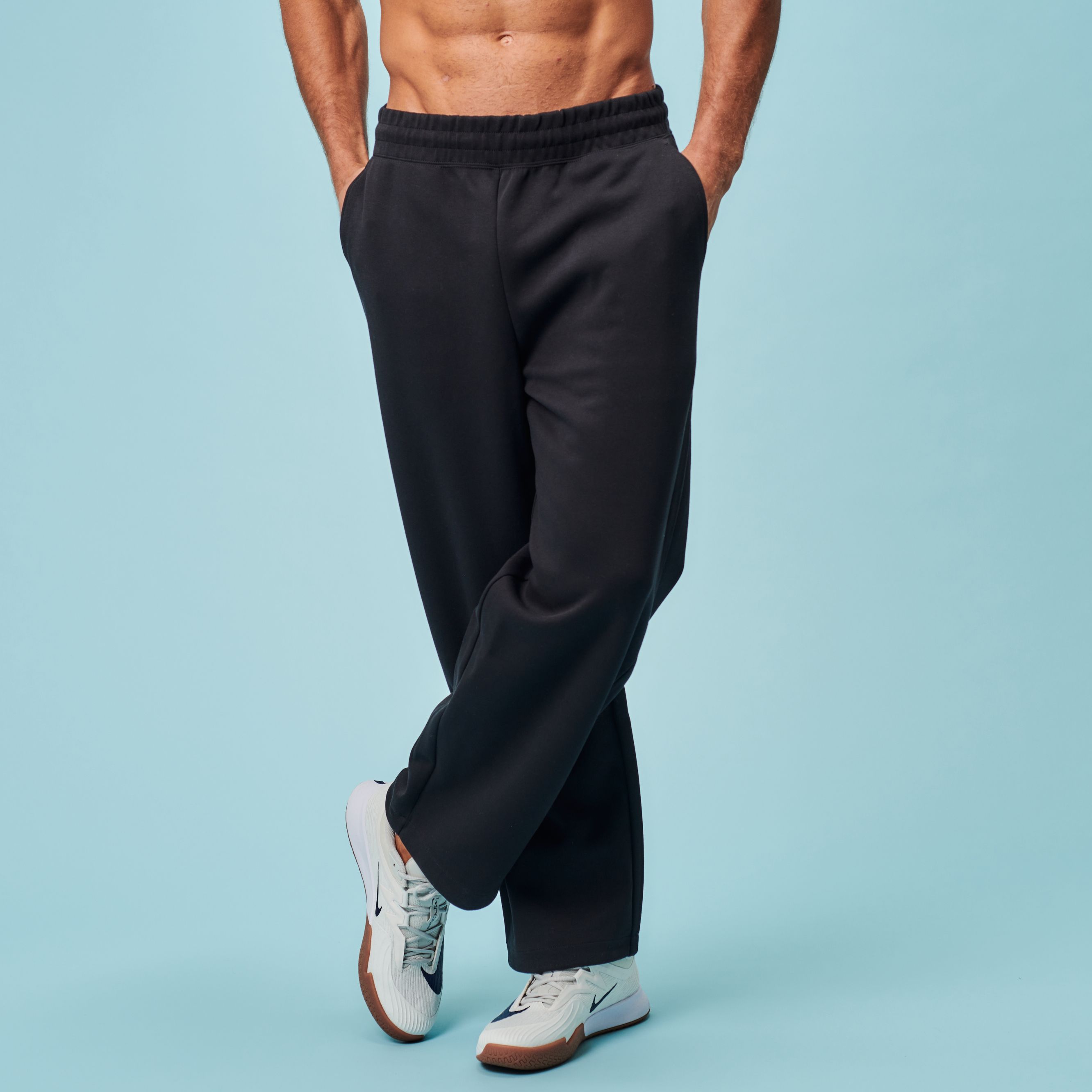 Jogging Bottoms Things To Wear With Black Joggers Outfits To Wear