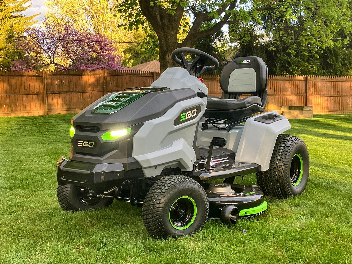 Riding Lawn Mowers Top Zero Turn Mowers Zero Turn Budget Riding
