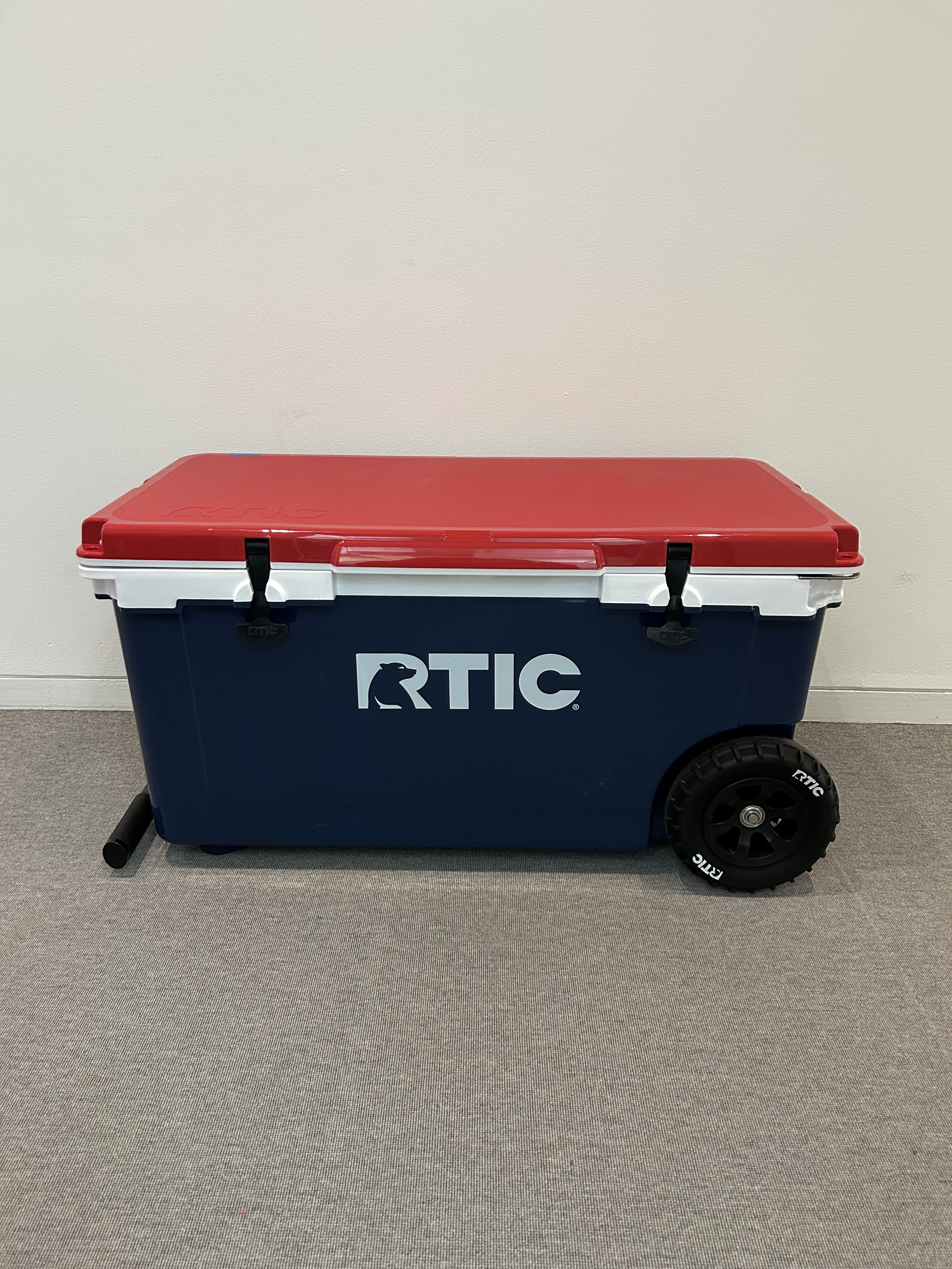 coolers on wheels at target