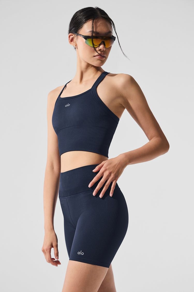 Alo Yoga Anniversary Sale 2025: Up to 60% Off Celeb-Loved Activewear