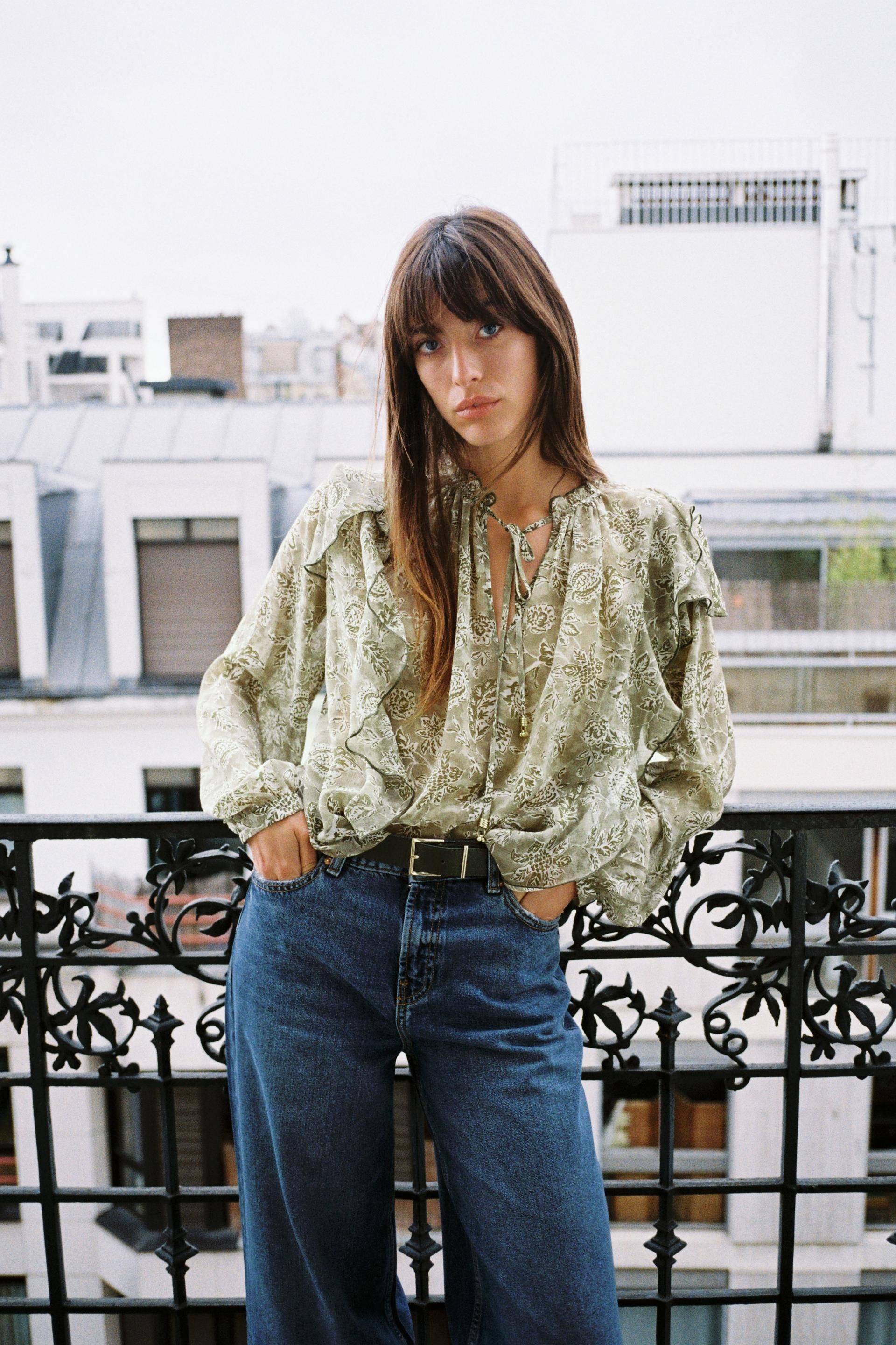 Blusa Romantica Ver Camisas De Mujer De Zara Blusas De Mujer En