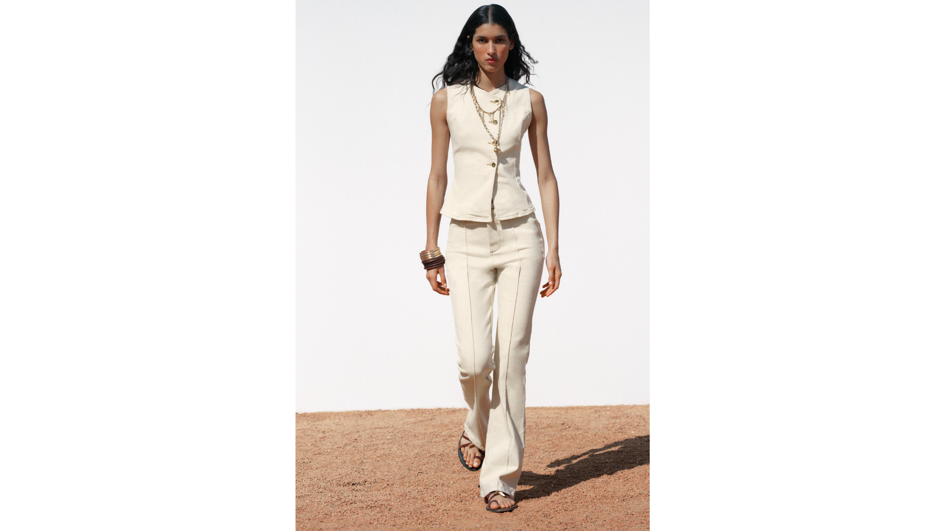 Outfit monocromatici Zara, i migliori Marie Claire