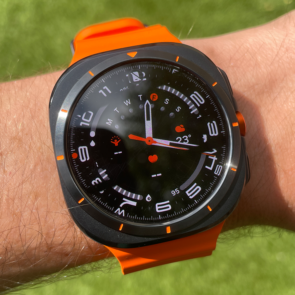 Best Fitness Trackers for Men 2025, Selected By Fitness Experts