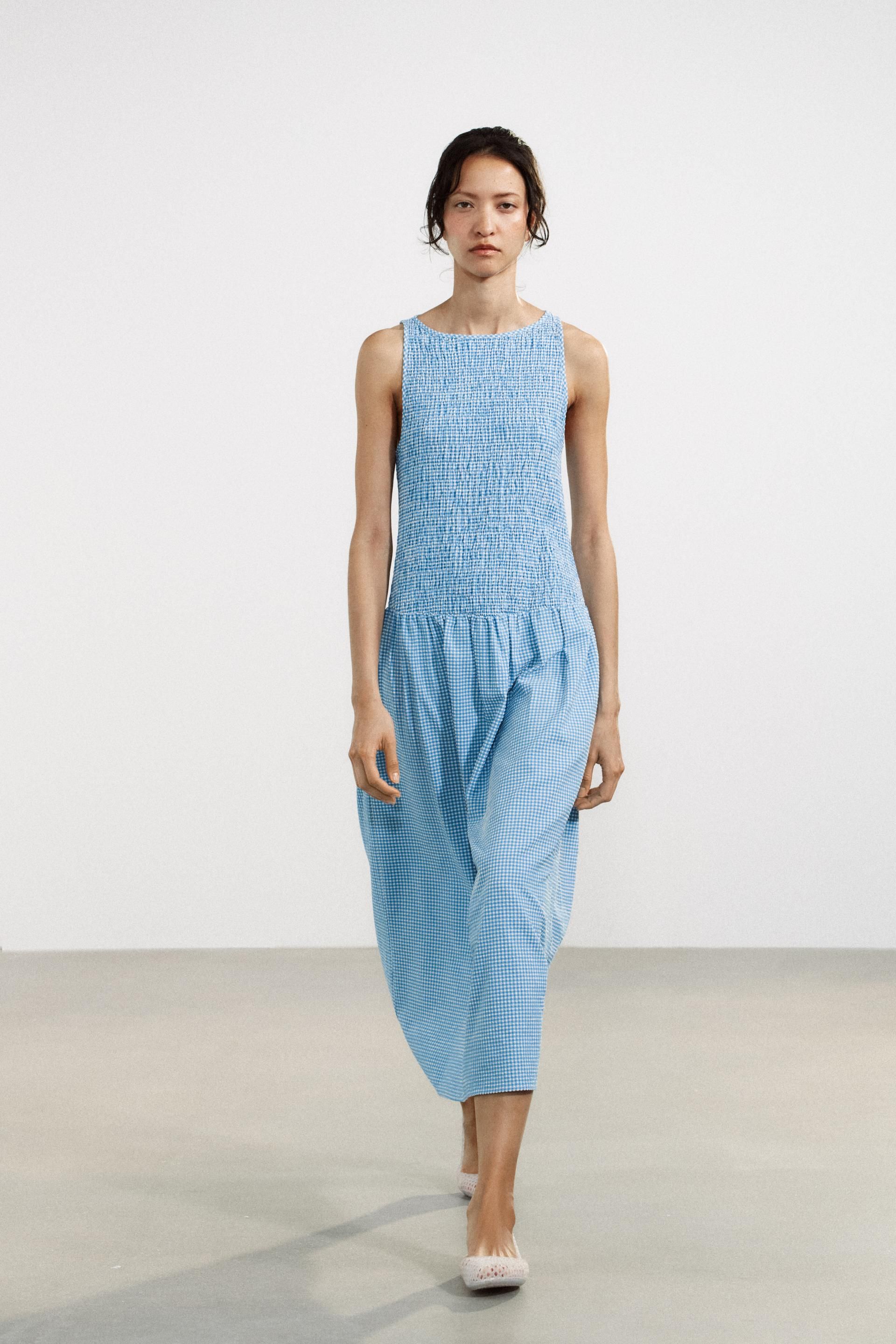 10 vestidos bonitos de Zara, Stradivarius o Mango como los más