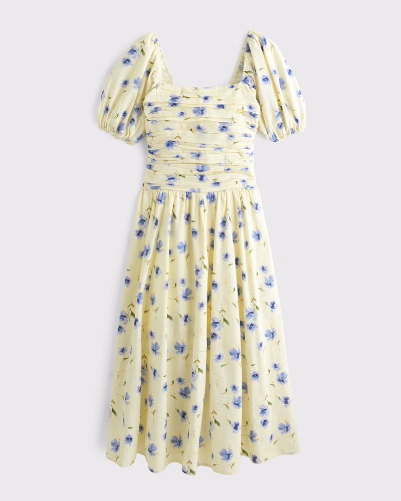 The Emerson dress convinced us to shop at Abercrombie and Fitch for the  first time in years - and it works on everyone