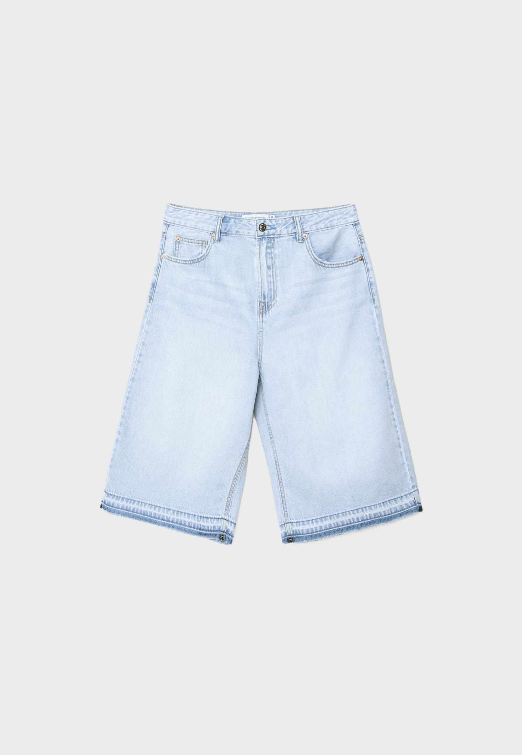Denim Shorts Stradivarius Short Blanco Stradivarius Shorts