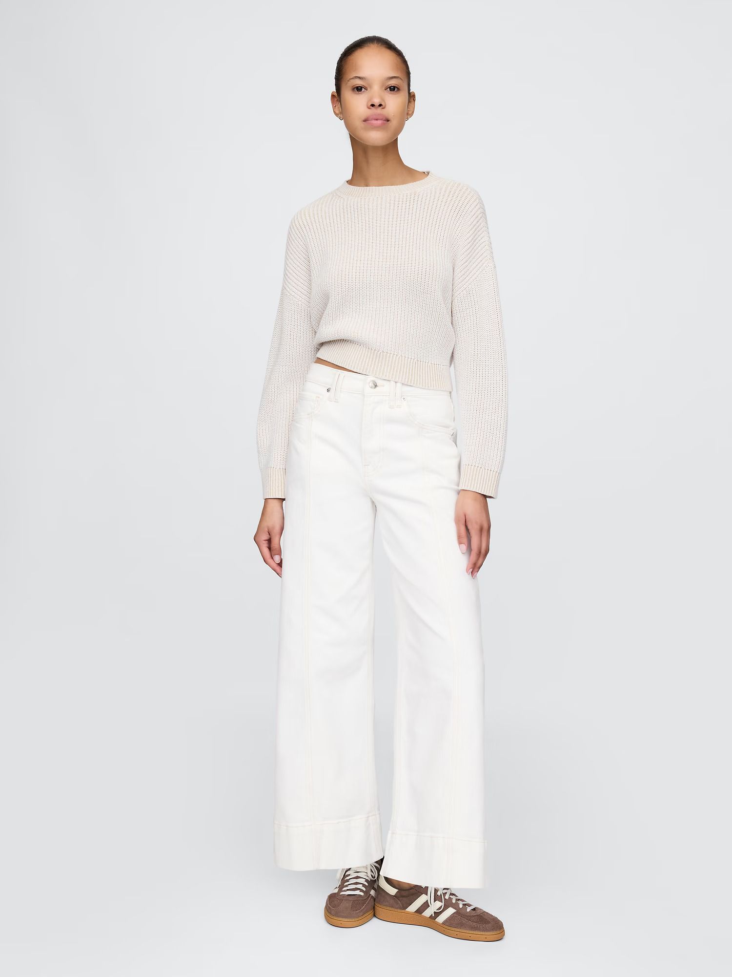 Our Guide to the Most Flattering White Jeans for Women