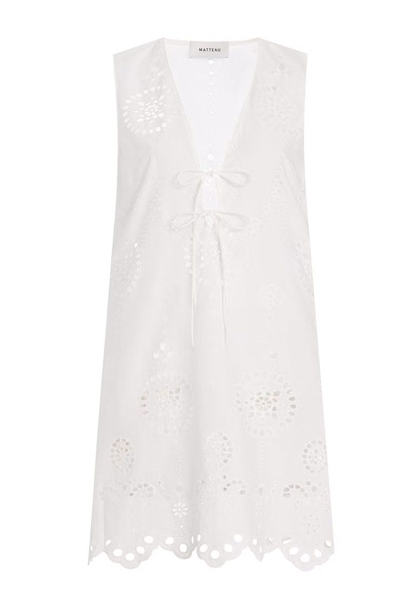 Minimalist Resort Wear Outfits to Wear on Your Next Vacation