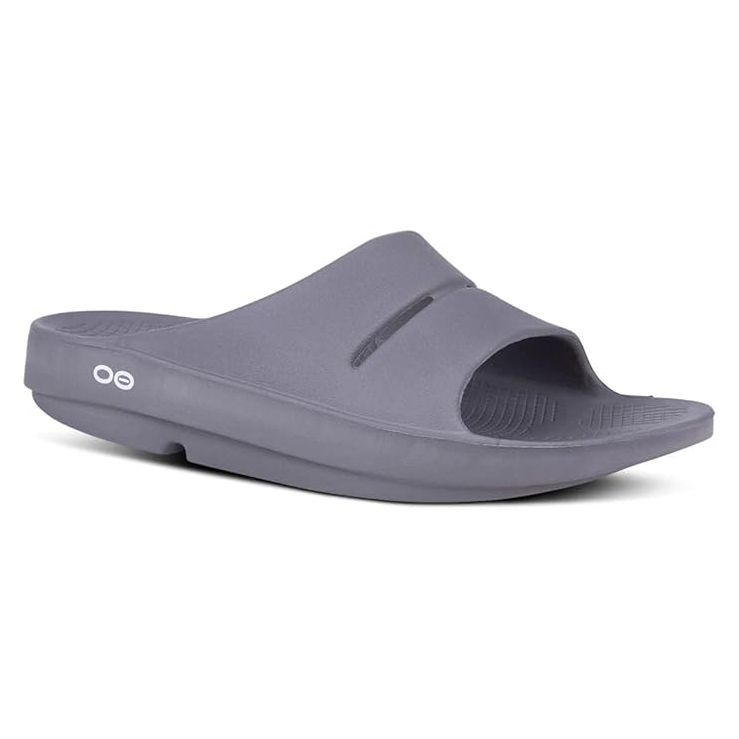 14 Best House Slippers for Plantar Fasciitis, Per Podiatrists