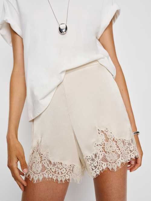 【THEAIRTOWN】lace satin shorts 07103-