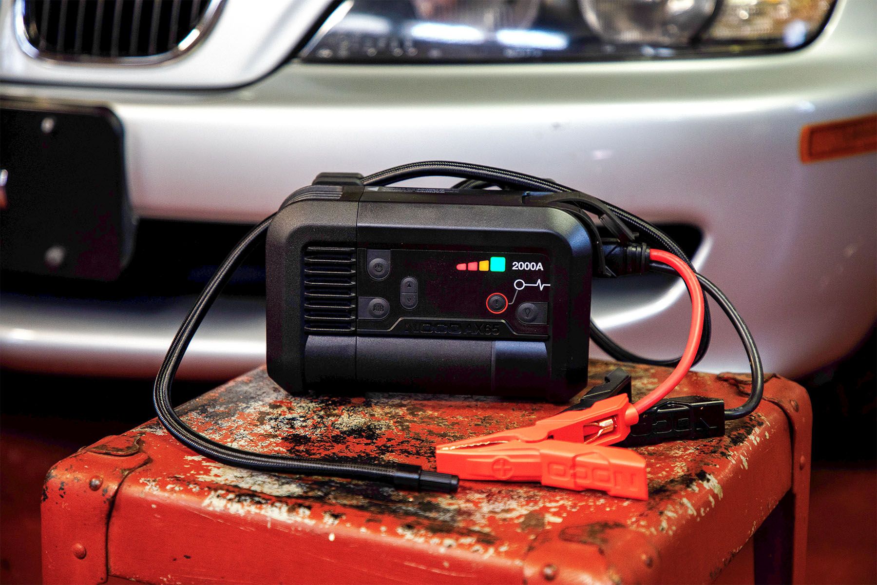 The Noco Boost Air AX65 Is a Lithium-Powered Swiss Army Knife