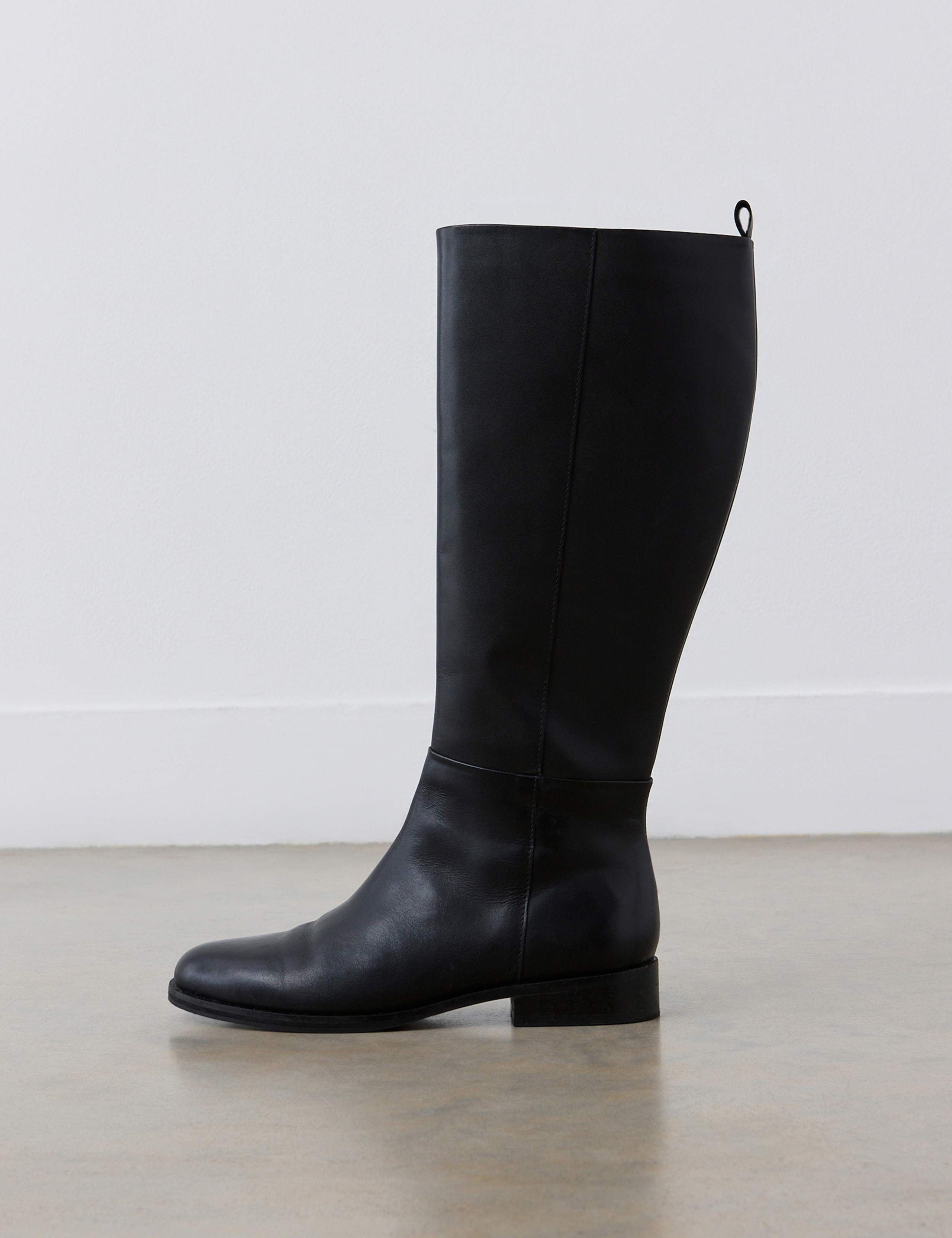 Pair These Autumn Winter Boots With Your Summer Mini Dress For A