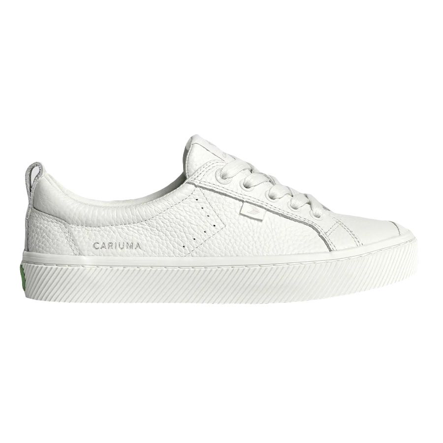 13 Best Comfortable White Sneakers That Go With Everything 2025