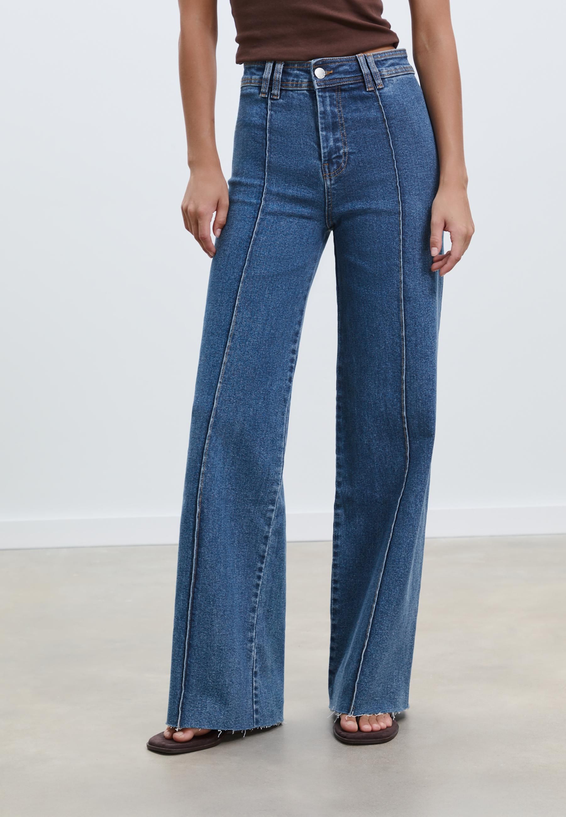 Colas en Primark por la blusa con efecto tipazo que madres e hijas